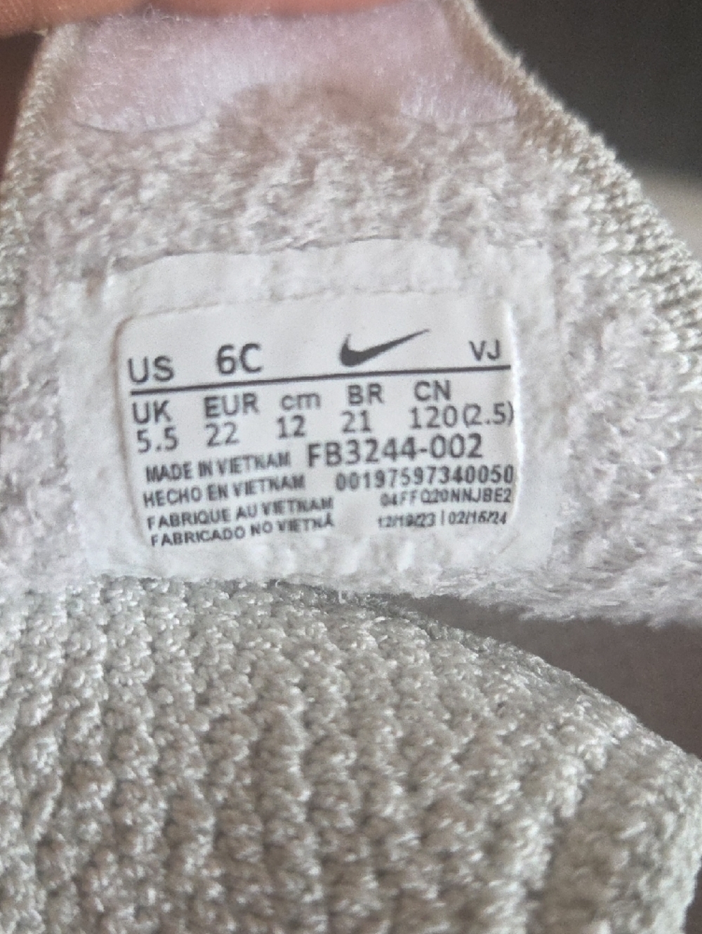 ✨️Nike Silver Knit Baby Walker Shoes with Hook Strap - Picture 2 of 4